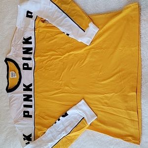 PINK Victoria's Secret size S Mustard, Black & White Long Sleeve Tee